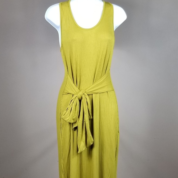 Plus Size Ribbed Tank Dress - Picture 5 of 5